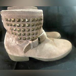 steve madden suede studded bootie